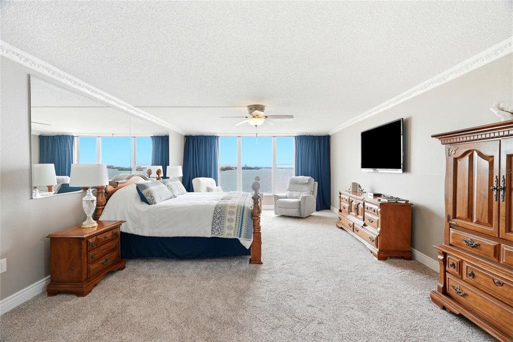 634 EDGEWATER DRIVE 844 photo 25