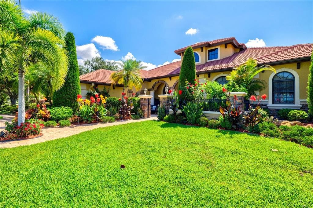 7365 S SERENOA DRIVE photo 2