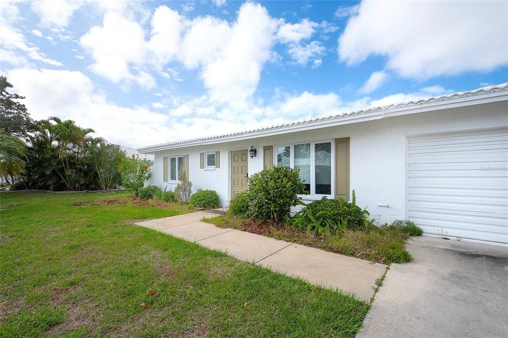 3810 JOYCE DRIVE photo 5