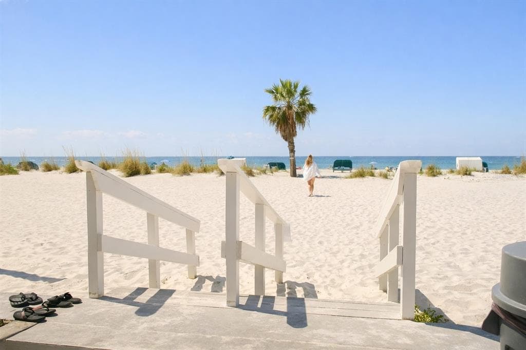 9980 GULF BOULEVARD 409 photo 18