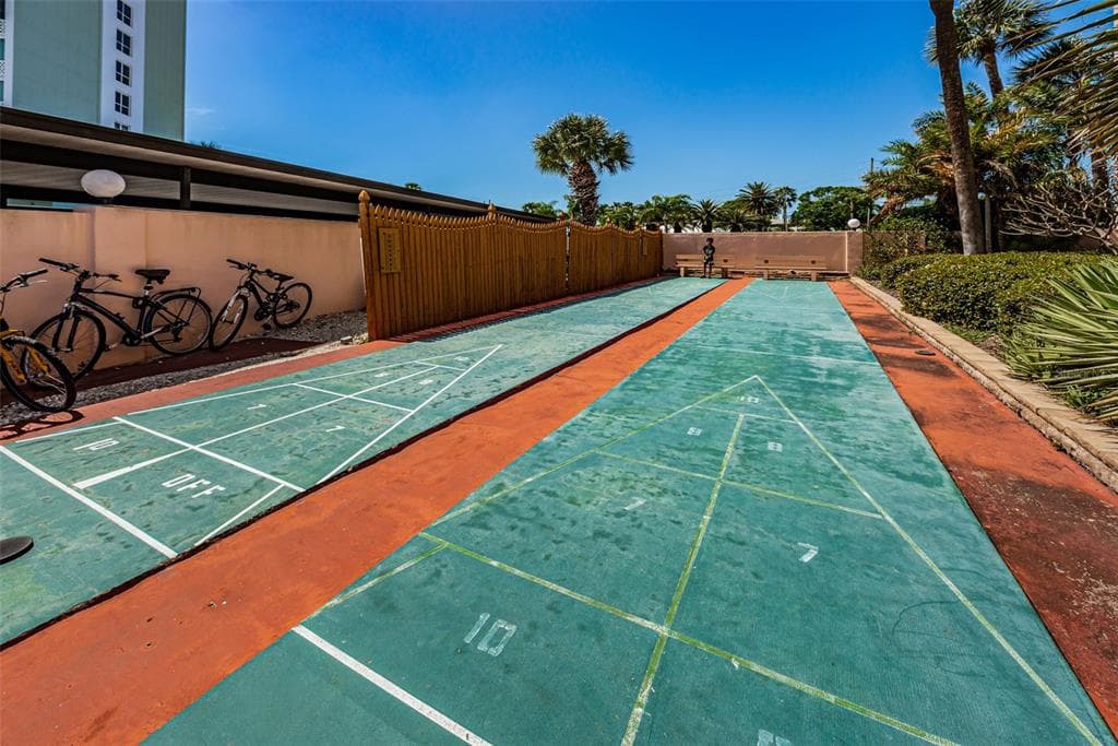 51 ISLAND WAY 306 photo 25