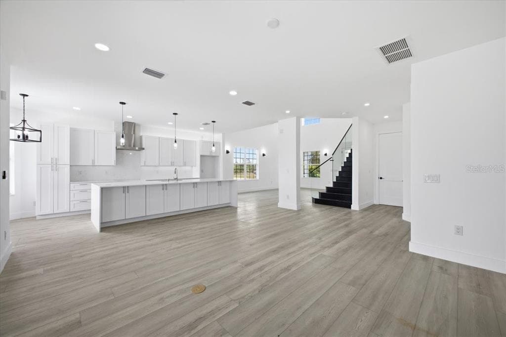 15408 MELPORT CIR photo 14