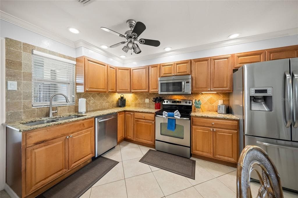 5619 MIDNIGHT PASS ROAD 503 photo 6