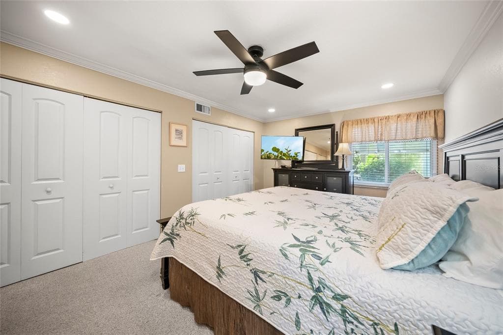 5619 MIDNIGHT PASS ROAD 503 photo 15