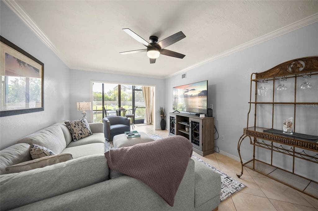 5619 MIDNIGHT PASS ROAD 503 photo 11