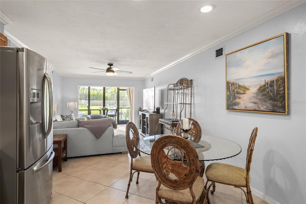 5619 MIDNIGHT PASS ROAD 503 photo 8