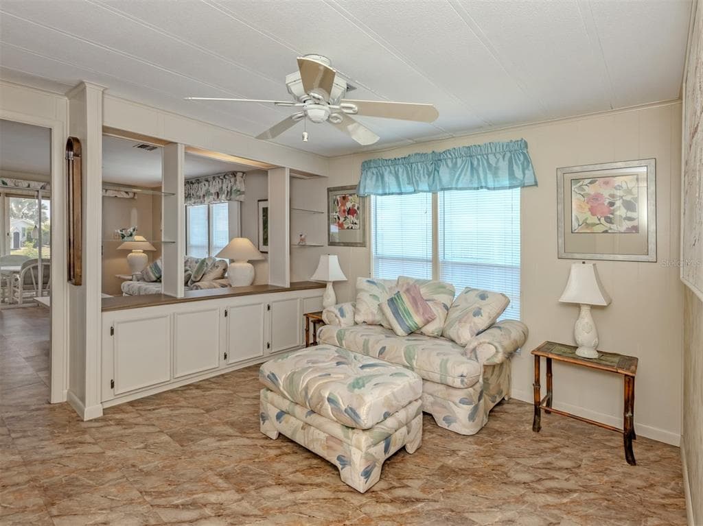132 MARTINIQUE ROAD photo 14