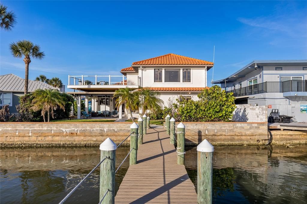 122 CORAL WAY photo 17