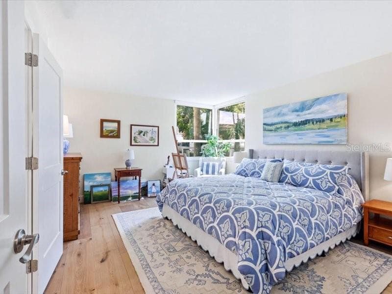 1848 SHORE DRIVE S 101 photo 17