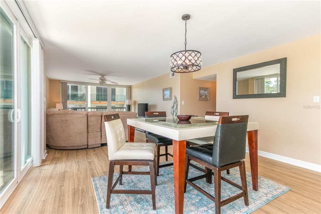 400 ISLAND WAY 212 photo 8