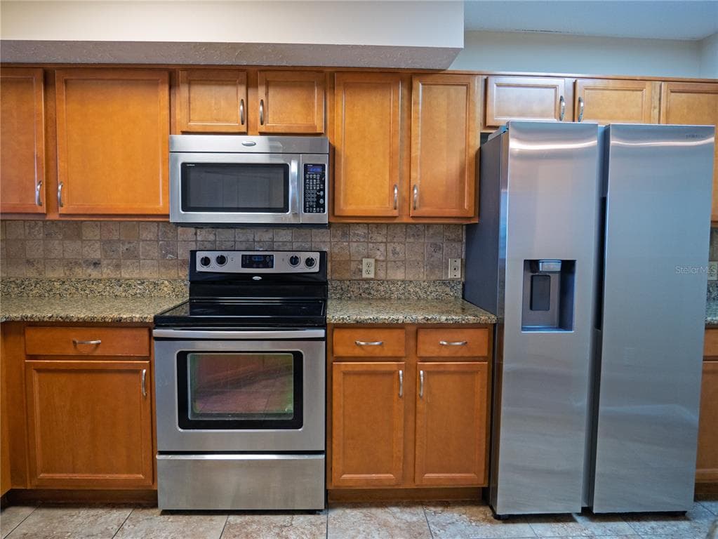 5155 ISLA KEY BOULEVARD S 307 photo 9