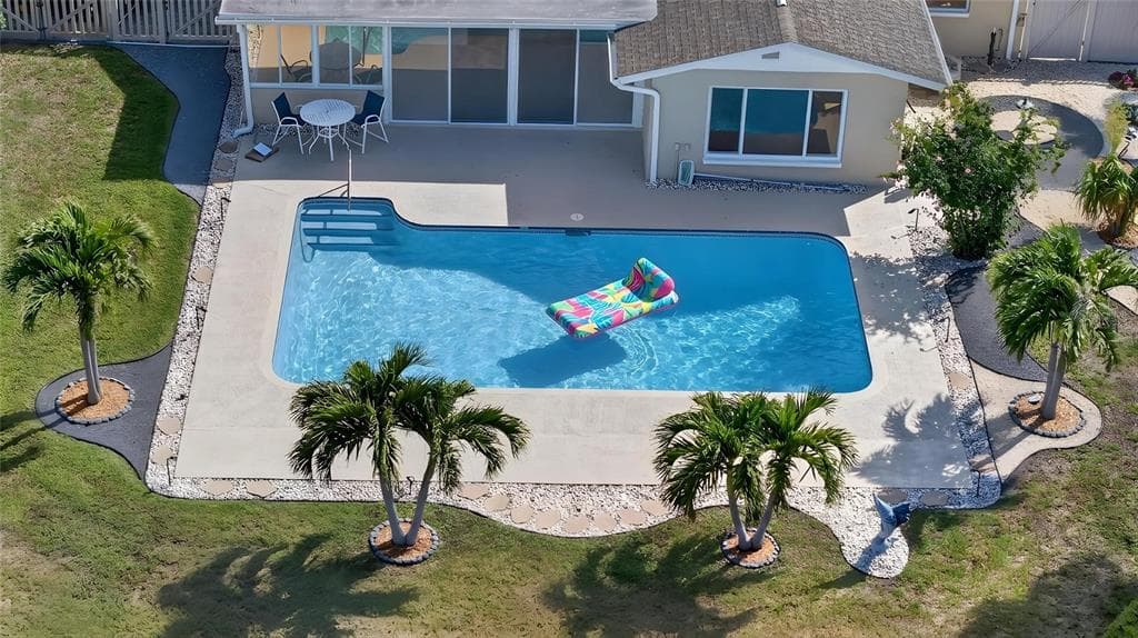 3619 CORSAIR COURT photo 9
