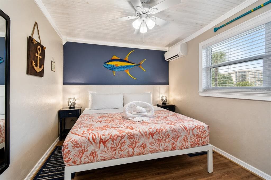 11730 GULF BOULEVARD 32 photo 9