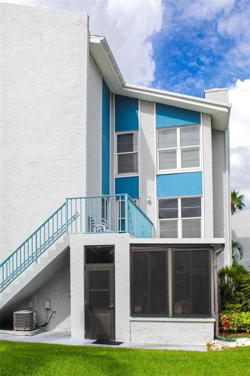 215 MEDALLION BOULEVARD G photo 1