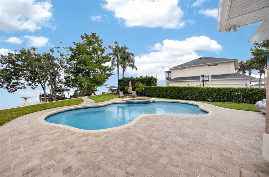 279 ZACHARY WADE STREET photo 7
