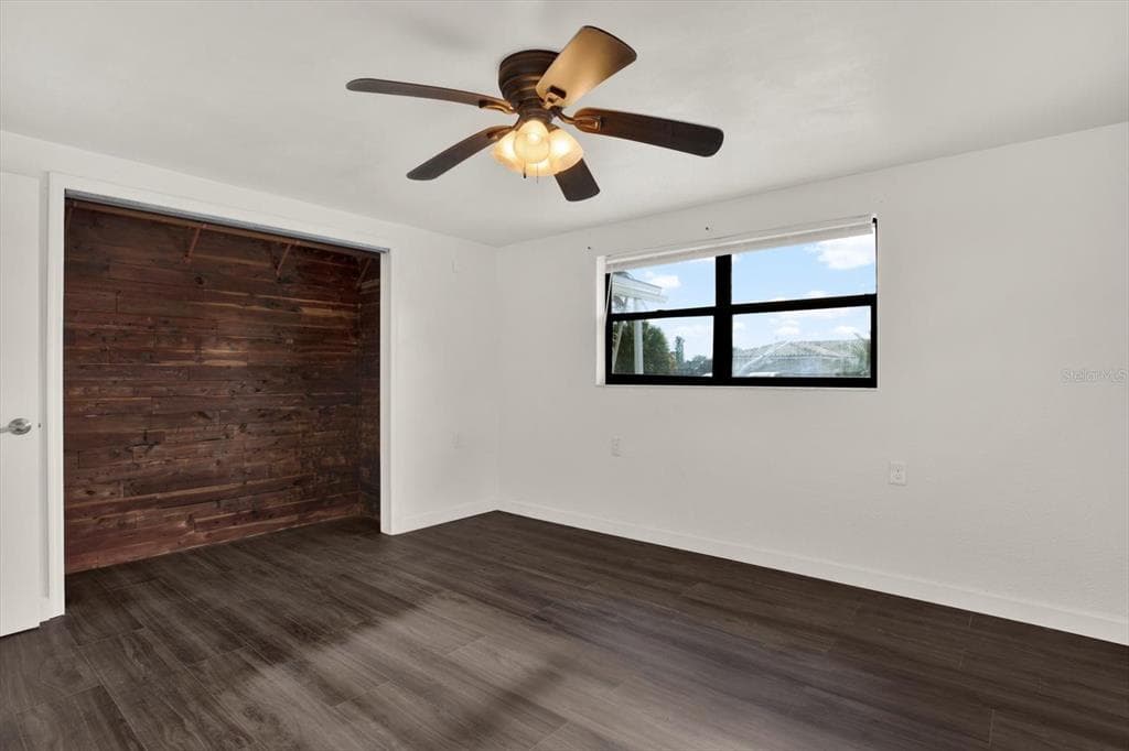 13605 GARRIS DRIVE photo 18