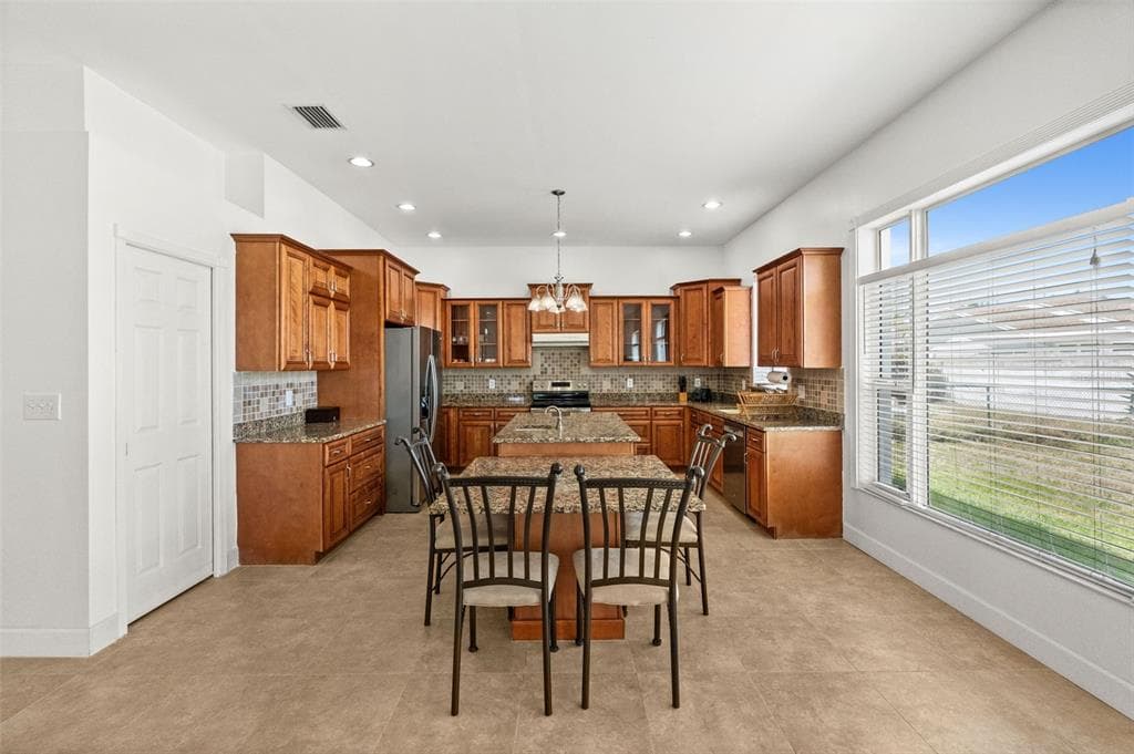 710 116TH AVENUE photo 21