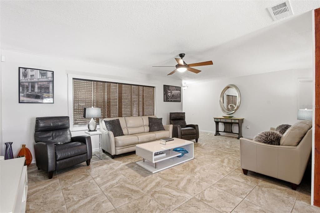 18881 MCGRATH CIRCLE photo 22