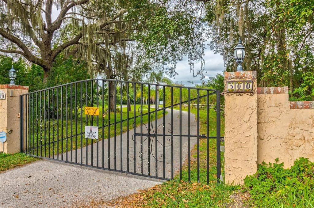 500 N HIGHLAND AVENUE 4