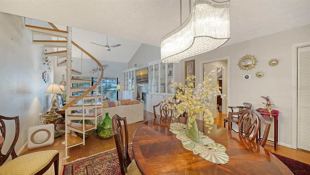 3840 MARINERS WAY 524A photo 9