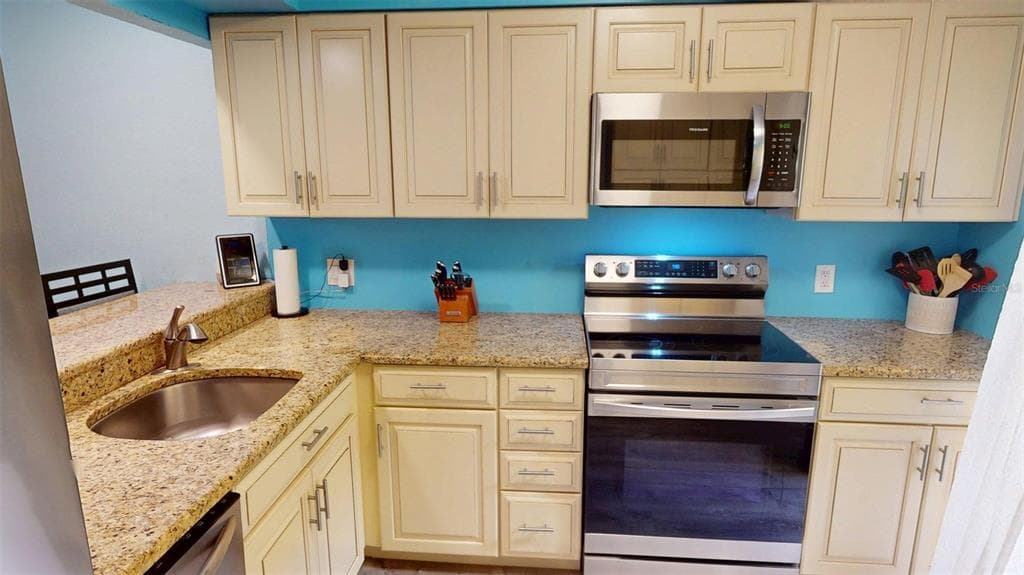 25188 MARION AVENUE 1027 photo 25