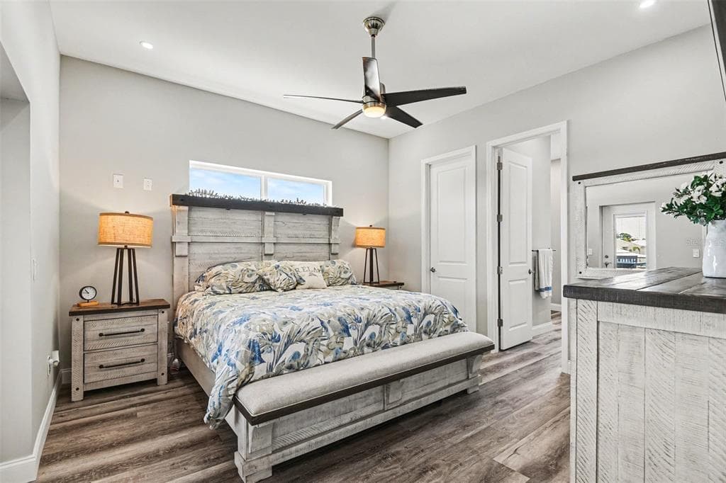 604 TAHITI COURT photo 11