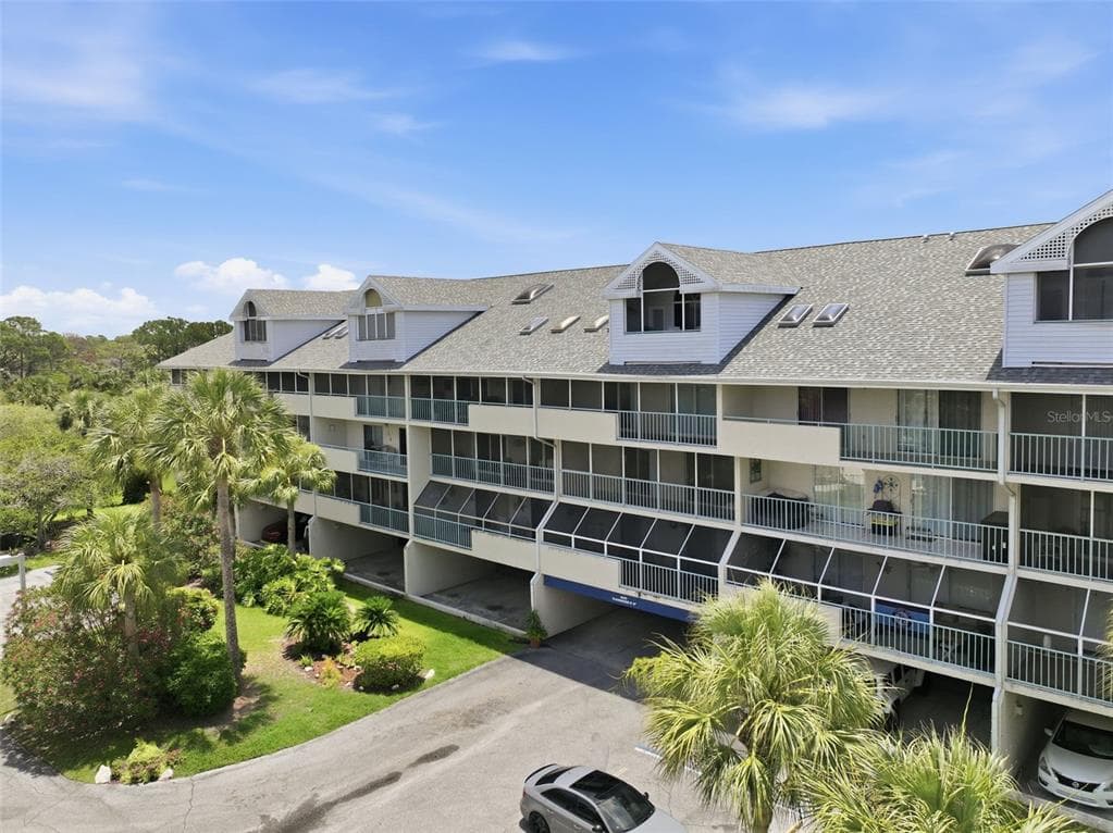 5557 SEA FOREST DRIVE 215 photo 1