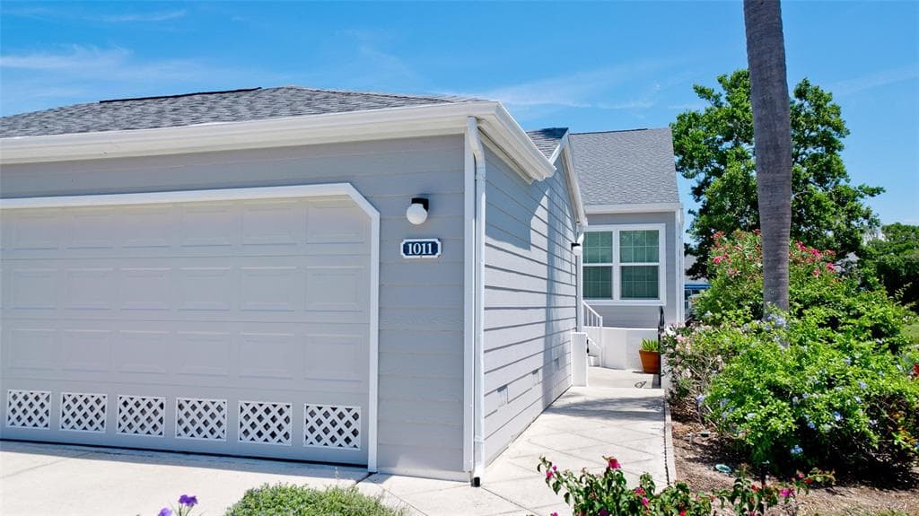 1011 IBIS COURT 4