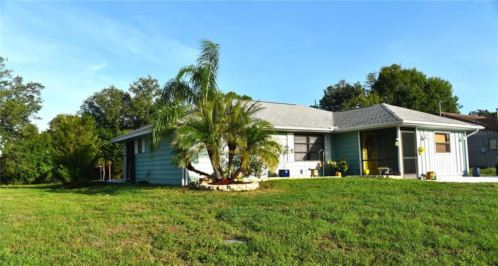 335 HARBOR BOULEVARD photo 2