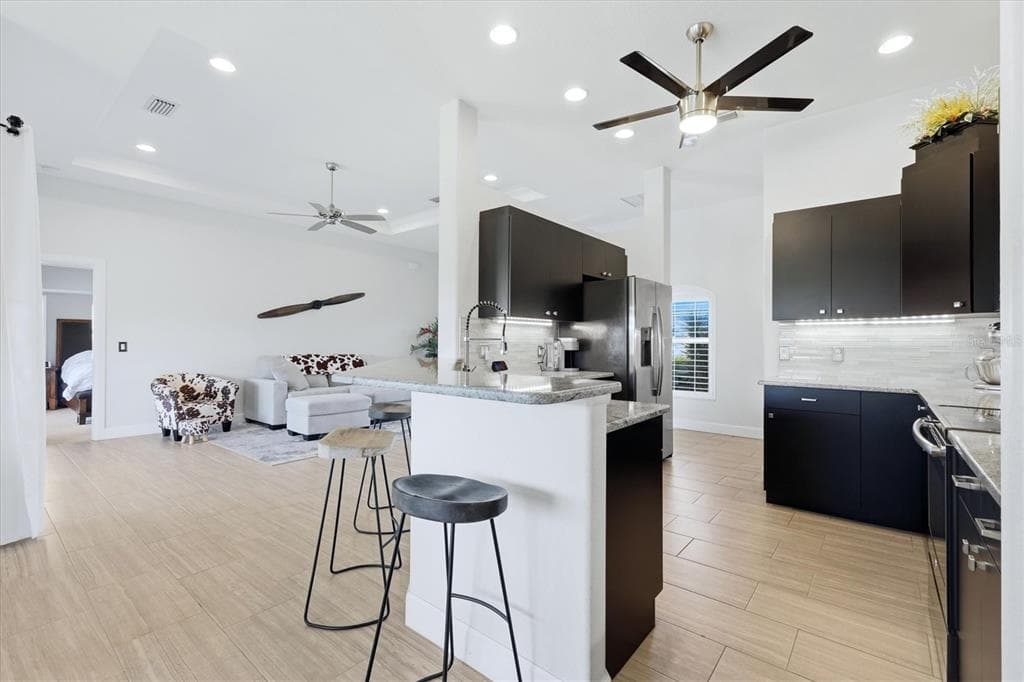 15738 APPLEWHITE CIRCLE photo 11