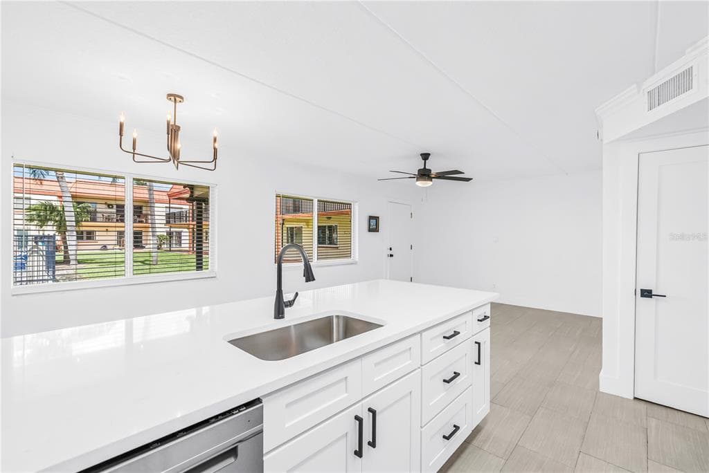10375 PARADISE BOULEVARD 51 photo 14