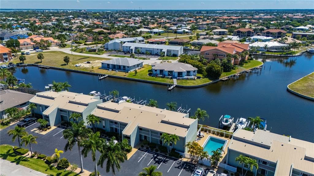 1400 MINEO DRIVE #12T 3