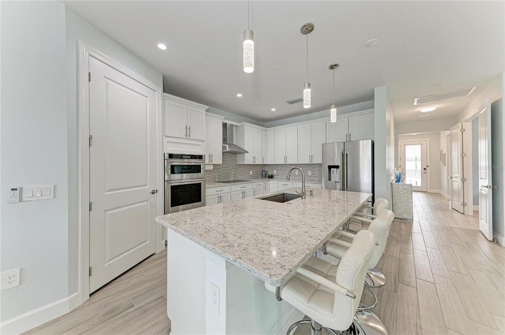 7412 SUMMERLAND COVE photo 20