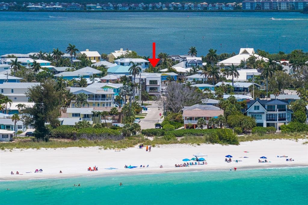 201 N HARBOR DRIVE 3