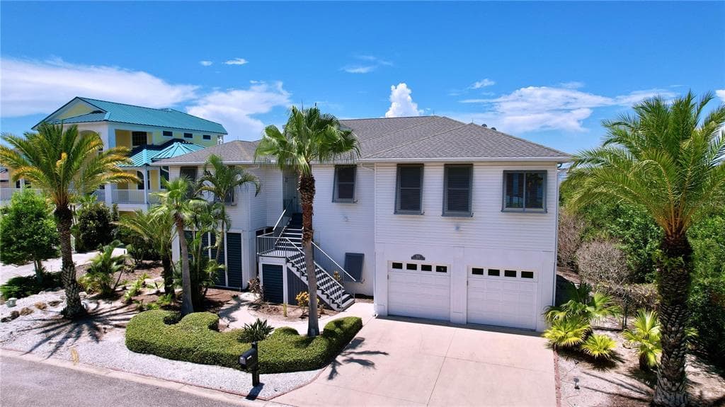 511 SEAVIEW DRIVE 2