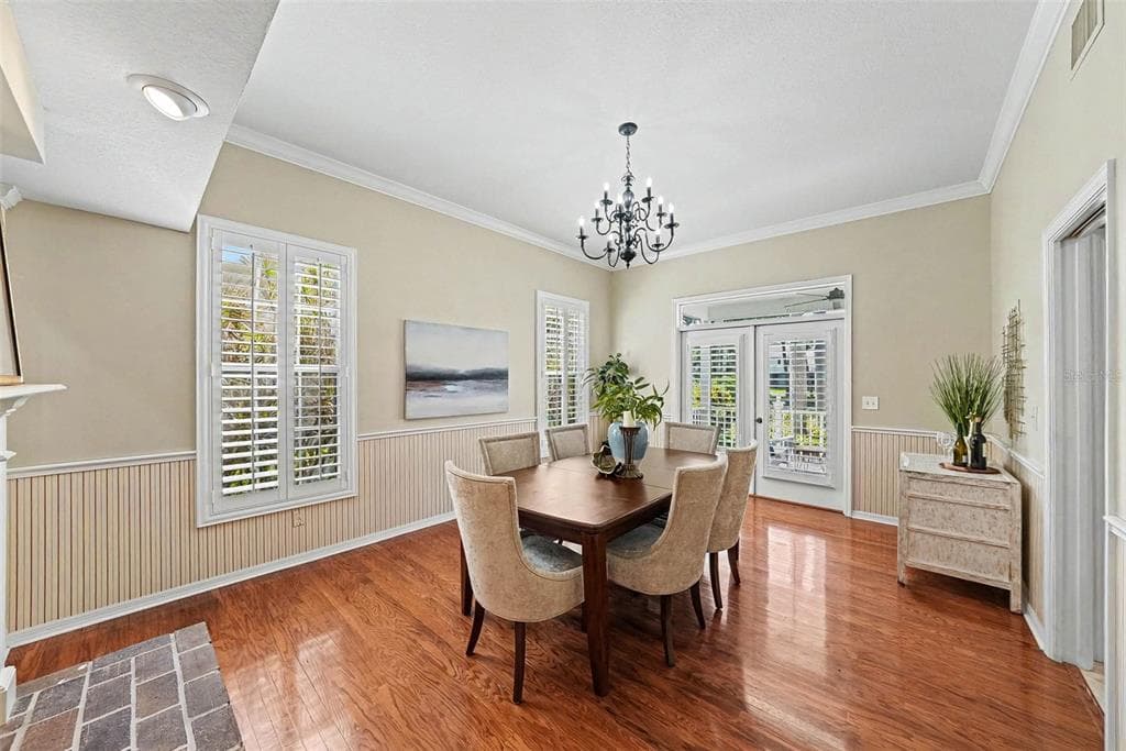 833 MARCO DRIVE NE photo 13