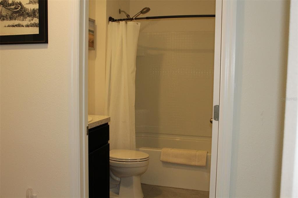 810 WILL SCARLETT AVENUE photo 9