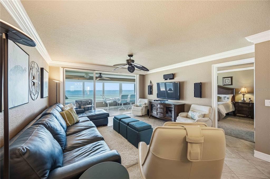 6140 MIDNIGHT PASS ROAD 606 photo 18