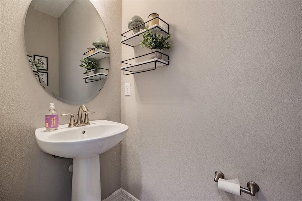 13418 LAKEVIEW OAKS LANE photo 24