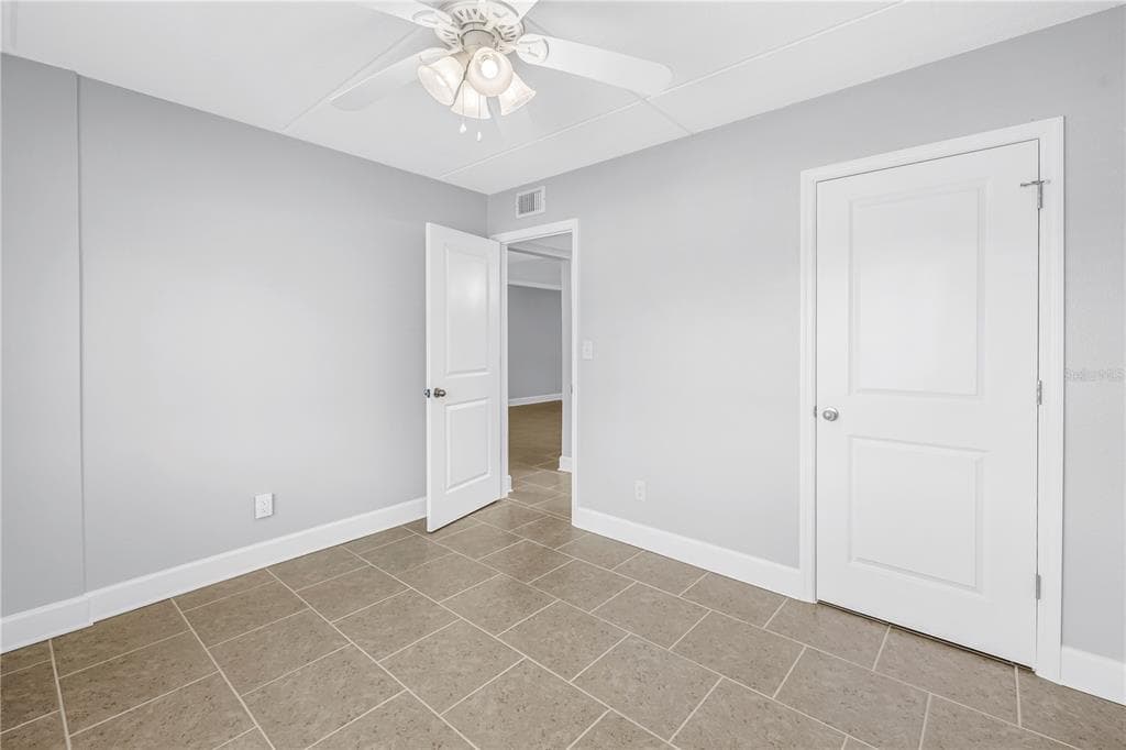 4435 1ST STREET NE 104 photo 14