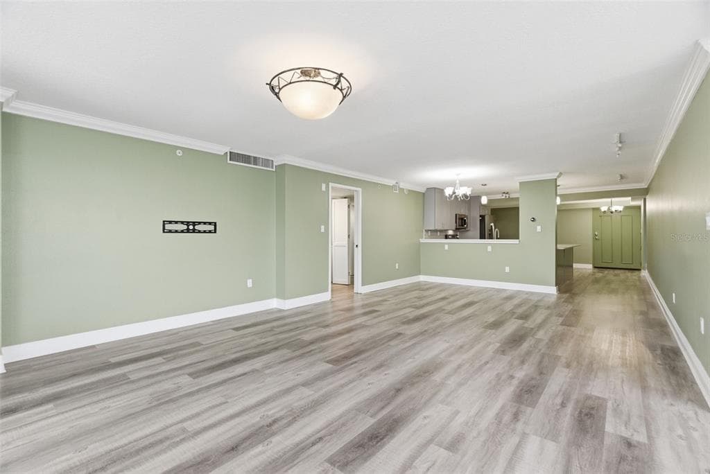 2413 BAYSHORE BOULEVARD 1004 photo 23