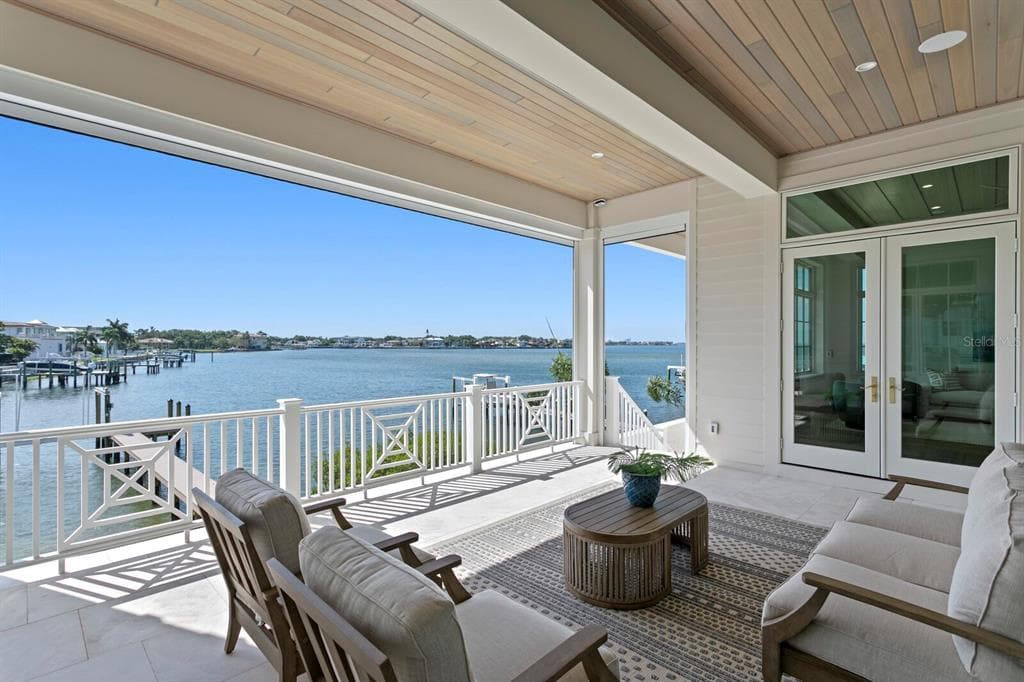 16 SANDPIPER ROAD 2
