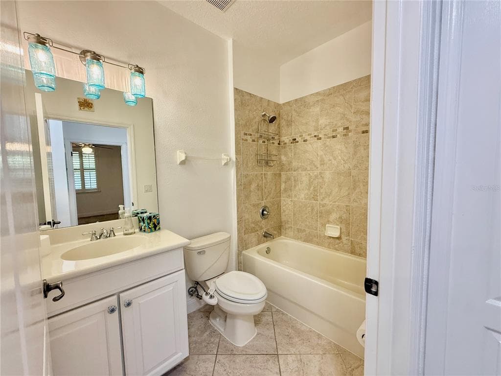 85 RIVERVIEW BEND S 1532 photo 23