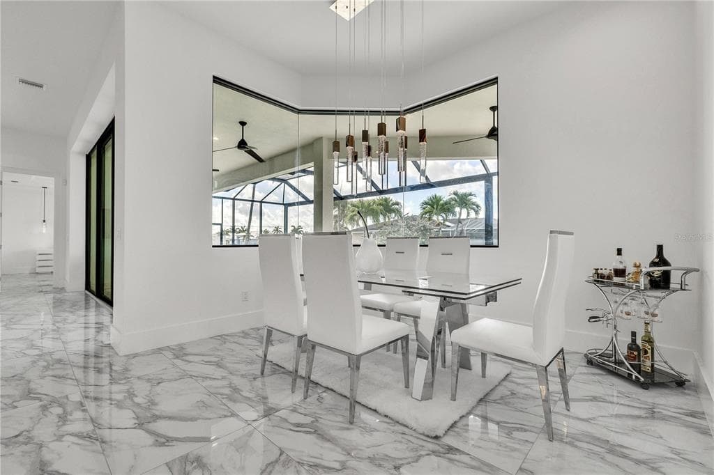 1323 PENGUIN COURT photo 13
