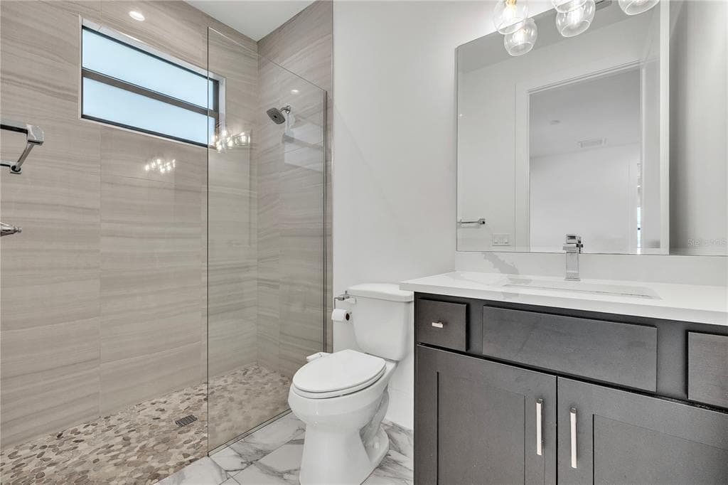 1323 PENGUIN COURT photo 22
