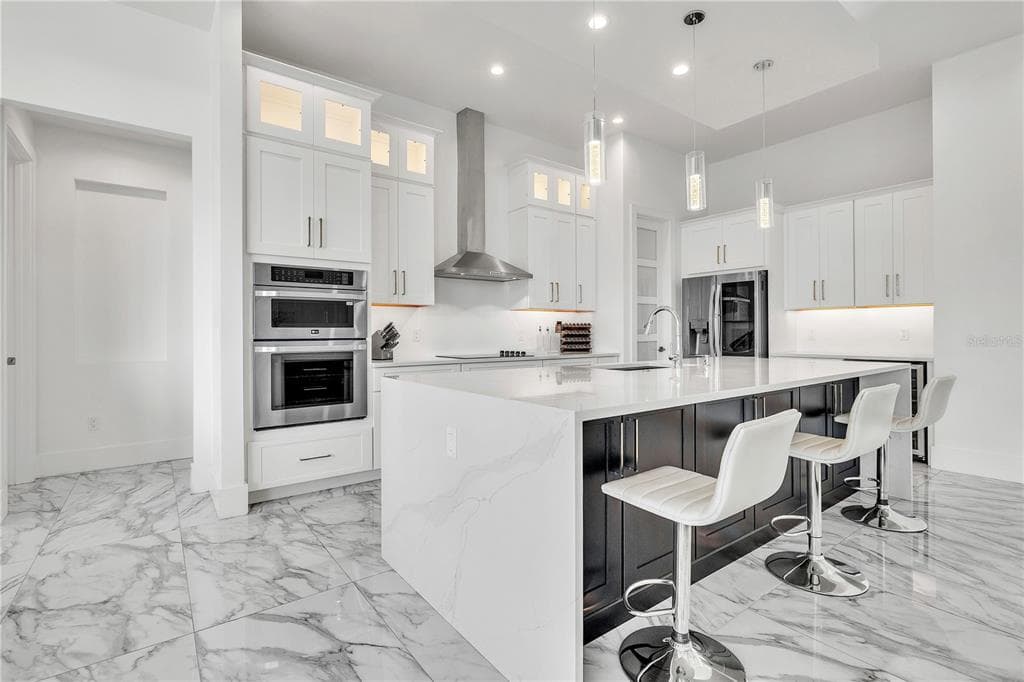 1323 PENGUIN COURT photo 8