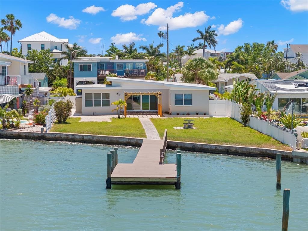 708 SUNSET COVE 4