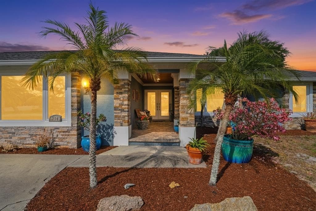 314 S SHORE DRIVE 4