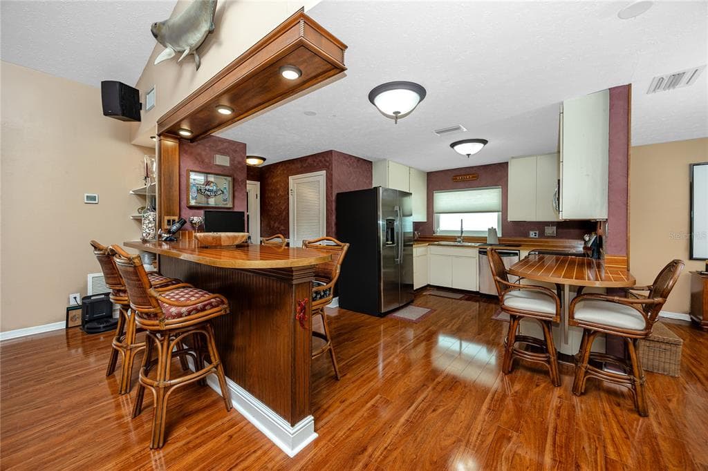 1116 KINGFISH PLACE photo 9