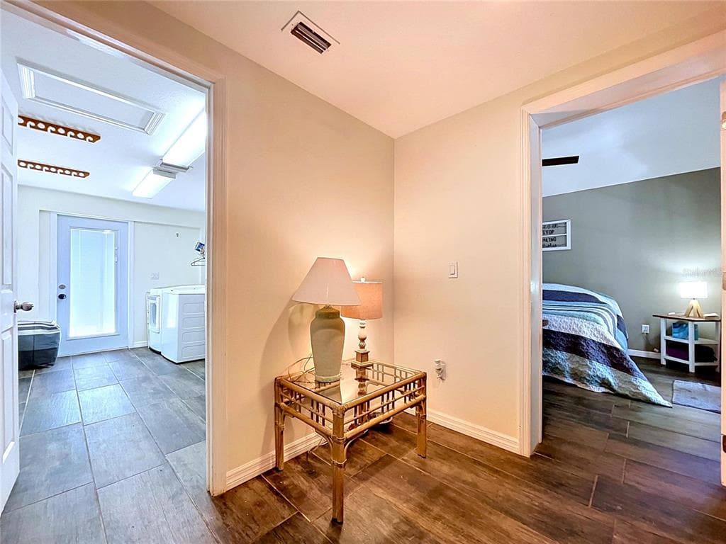 10824 PALMETTO STREET photo 24